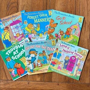 Berenstain Bears Books- Set of 6